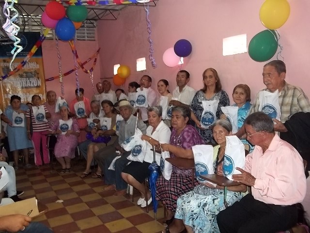 qdia-de-la-persona-mayorq-en-bucaramanga