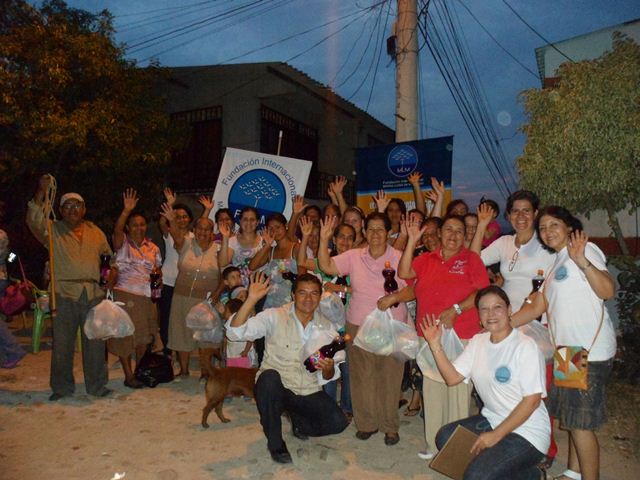 160-ayudas-entregadas-en-el-barrio-vida-en-primavera