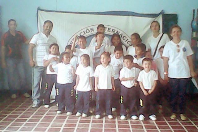 escuela villeta_kits000