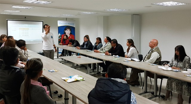desayuno empresarios 1 2003