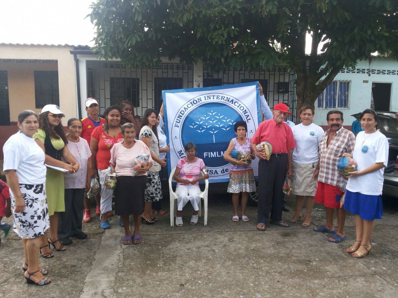 375-familias-de-escasos-recursos-beneficiadas-por-la-fundacion