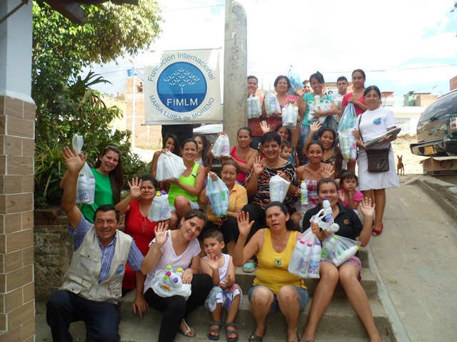 limpieza-en-el-hogar-para-el-barrio-vida-en-primavera-giron