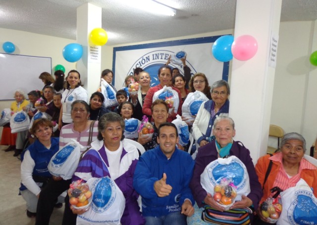 un-gran-dia-para-la-persona-mayor-en-la-localidad-de-puente-aranda