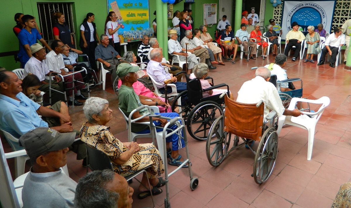 una-manana-de-alegria-en-el-dia-de-la-persona-mayor-en-palmira