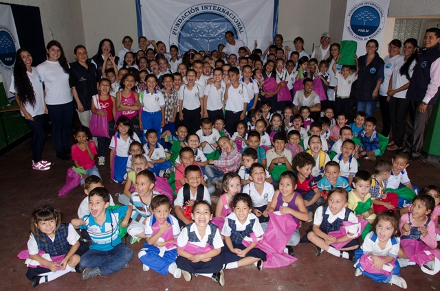 images_fotos_colombia_santander_bucaramanga_2015_febrero_20febreroumutilcentro_20enerounutilcentro12