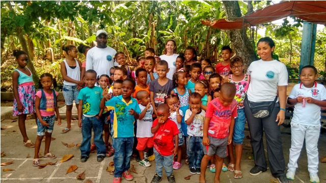 en-nueva-colonia-se-celebra-un-dia-para-el-nino