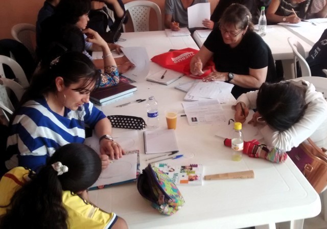 inicio-curso-de-lengua-de-senas-en-ferias