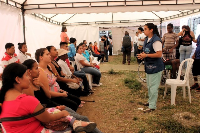 jornada-de-sensibilizacion-a-la-comuna-21-de-sin-limites
