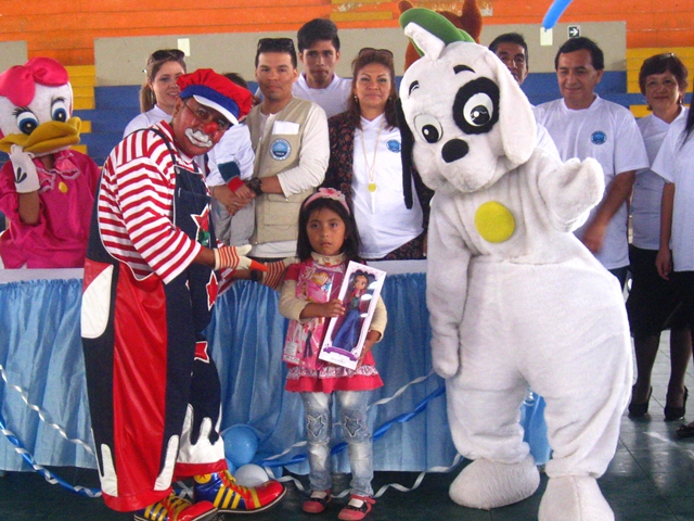 19nov15yoquieroserhuacho005