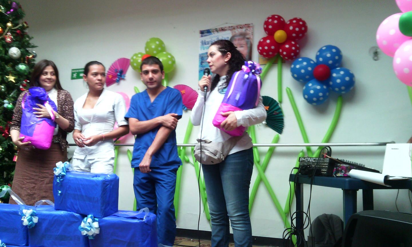 un-dia-para-el-adulto-mayor-hogar-samana-wasi