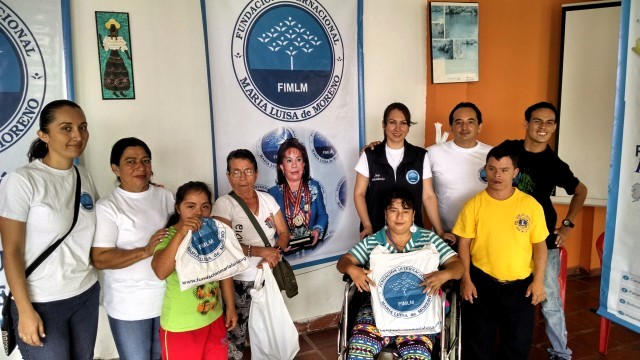 en-la-vega-evento-de-discapacidad
