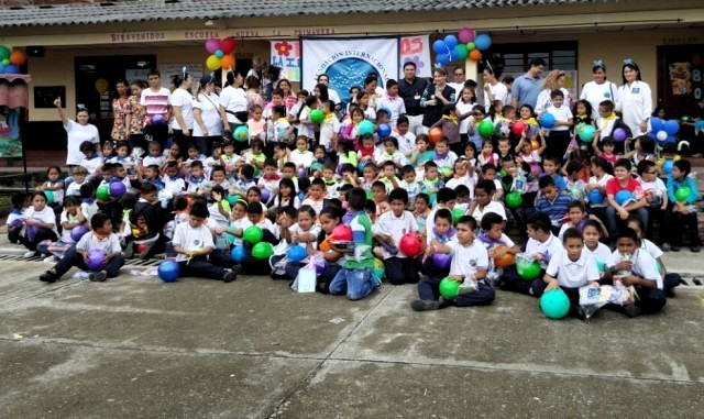 cientos-de-ninos-de-calarca-participan-de-un-util-un-proyecto-de-vida