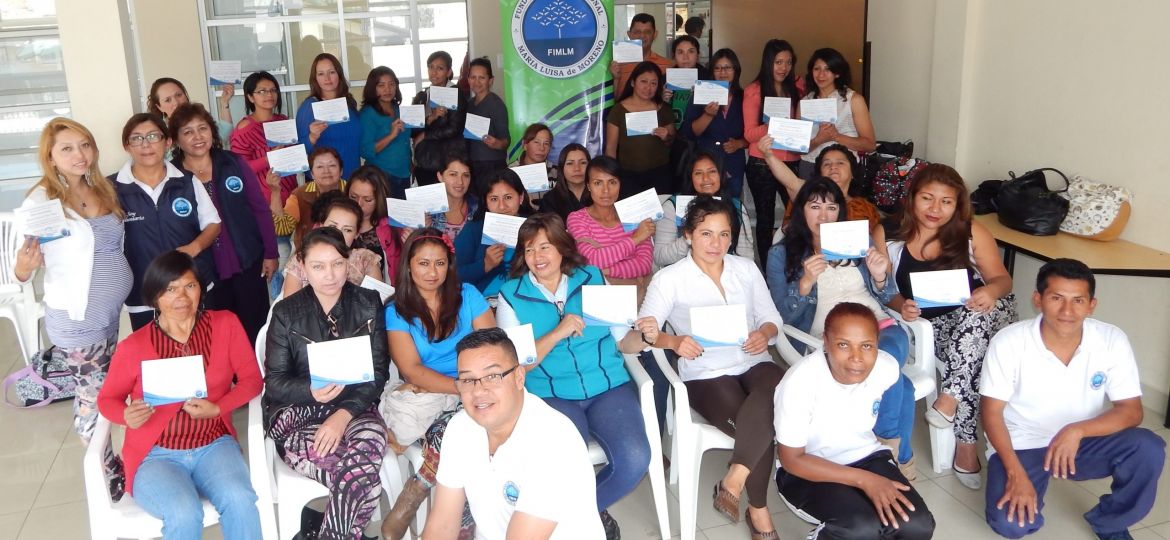 entregadecertificadoscortedecabellosanbartoloquito002