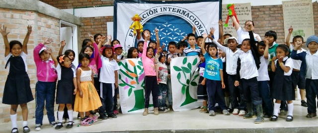 el-programa-mi-nueva-familia-continua-incentivando-valores-en-los-ninos-misak