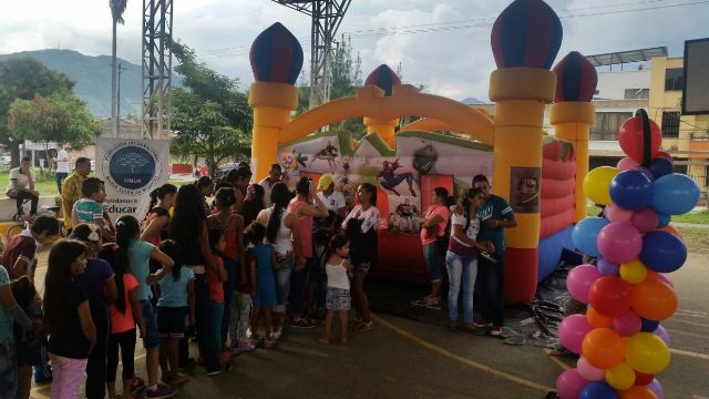 un-dia-para-el-nino-y-cine-al-parque-en-dosquebradas