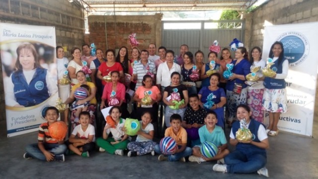 familias-del-municipio-de-teruel-huila-disfrutan-con-la-fimlm