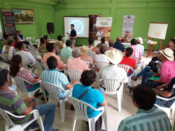 de-productores-de-cafe-y-cacao-a-empresarios-2