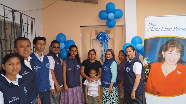 campanaproecuadormantaentregacasa2009
