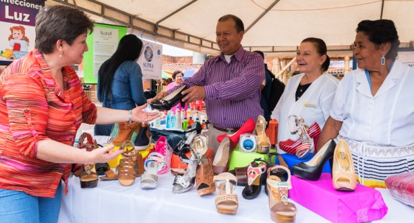 en-calarca-quindio-feria-de-emprendimiento-fue-todo-un-exito