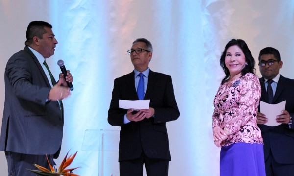 images_fotos_colombia_caldas_2017_9sep2017reconocimientomanizalesdramarialuisa_b9sep2017reconocimientomanizales-1