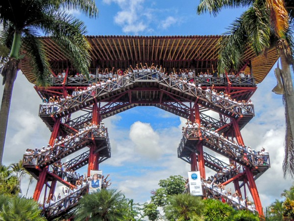 mas-de-200-voluntarios-de-quindio-viven-un-dia-extraordinario-en-el-parque-del-cafe