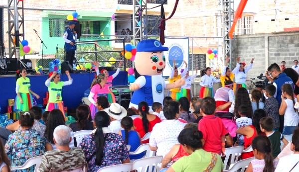 mas-de-400-personas-participaron-en-gran-jornada-de-refuerzo-humanitario-en-el-municipio-de-guaduas