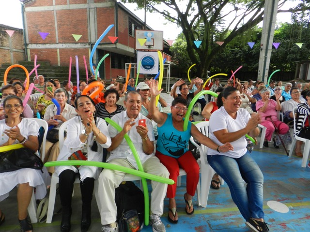 gran-jornada-para-el-adulto-mayor-en-puerto-caldas-pereira