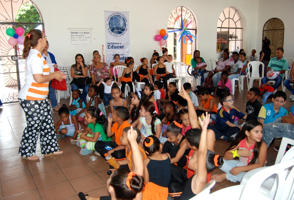 la-campana-un-dia-para-el-nino-se-celebro-en-el-cerrito