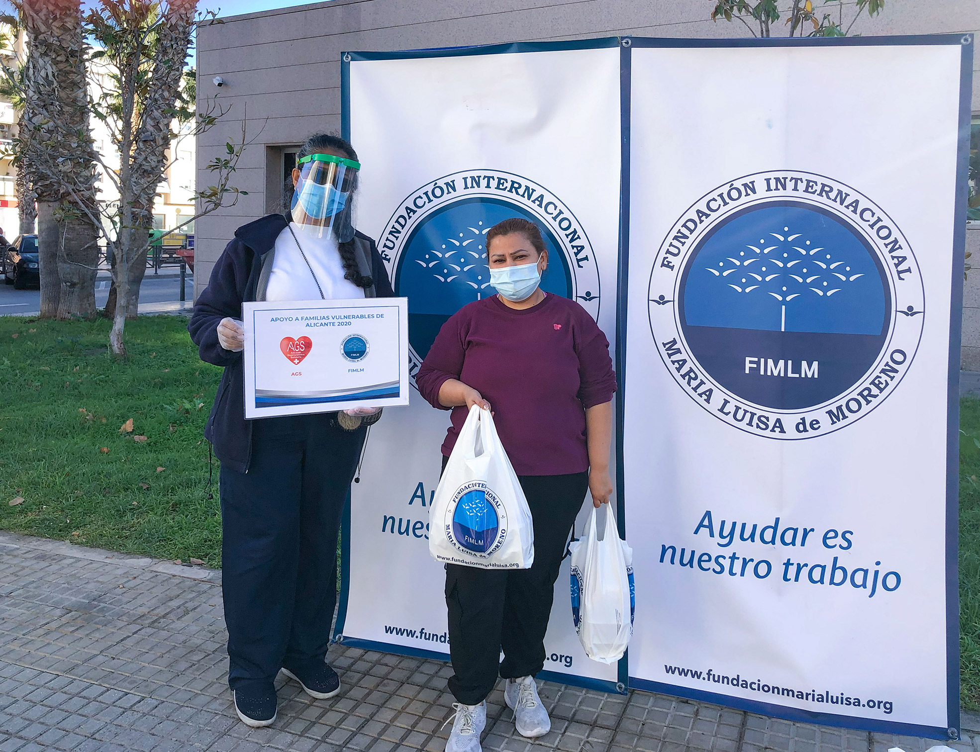 entrega-de-menus-para-familias-vulnerables-de-alicante