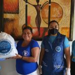 La Fundación entregó ayuda humanitaria a madre cabeza de hogar en el corregimiento de Capurganá, Chocó.