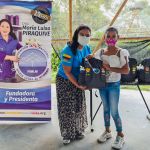 Entrega de kits escolares a niños de la Institución Etnoeducativa La Gabriela. Huila, mayo 2021