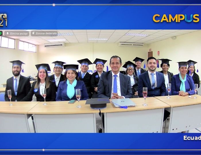 CEREMONIA DE CLAUSURA DE CURSOS EN ECUADOR