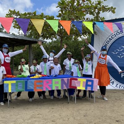 Los niños participaron en diferentes actividades lúdicas en las cuales obtuvieron premios, juguetes y dulces.