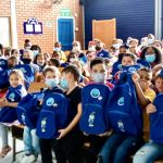 Los niños de Candelaria recibieron kits escolares