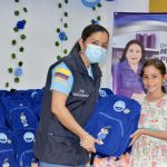 55 niños de Buga, Valle del Cauca recibieron kits escolares