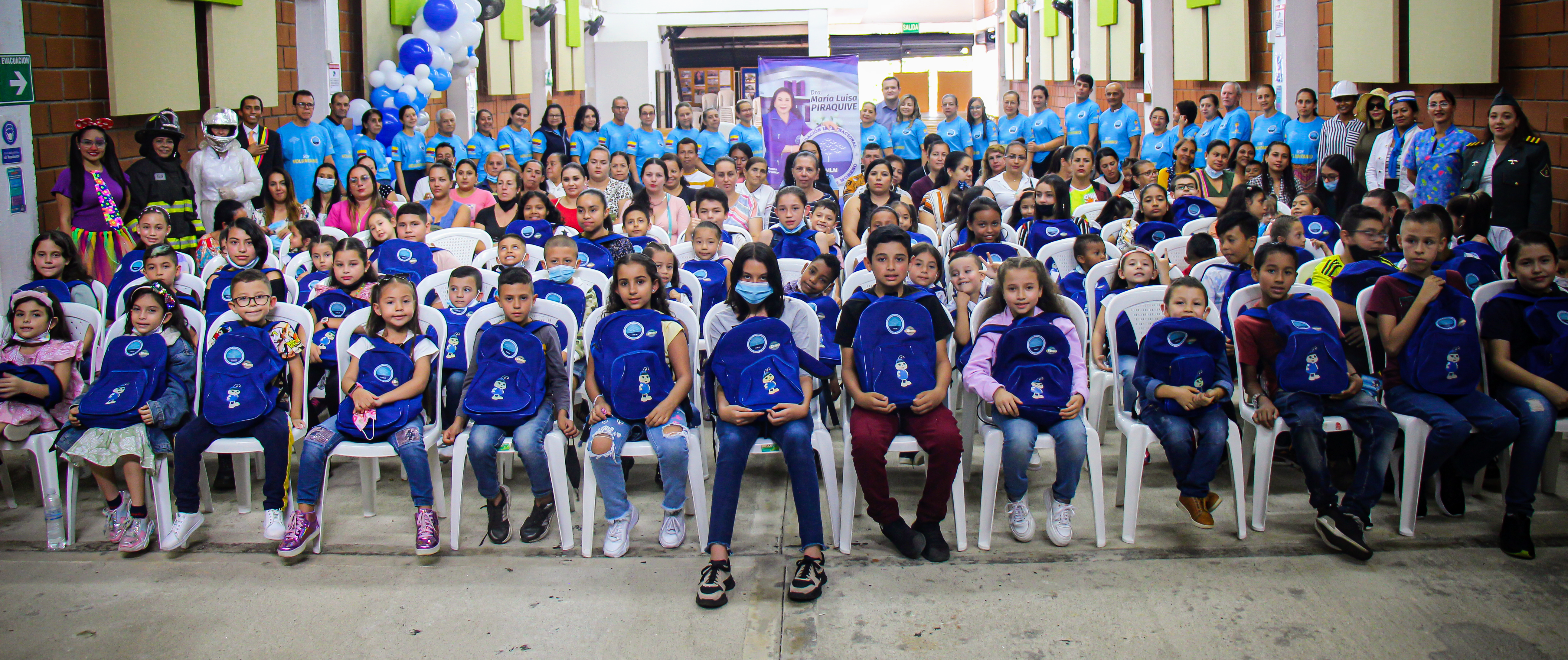 la-fundacion-realizo-entrega-de-kits-escolares-y-fomenta-el-aprendizaje-de-valores