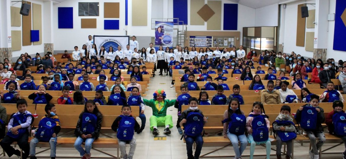Entrega Kits Escolares en Ipiales - Nariño