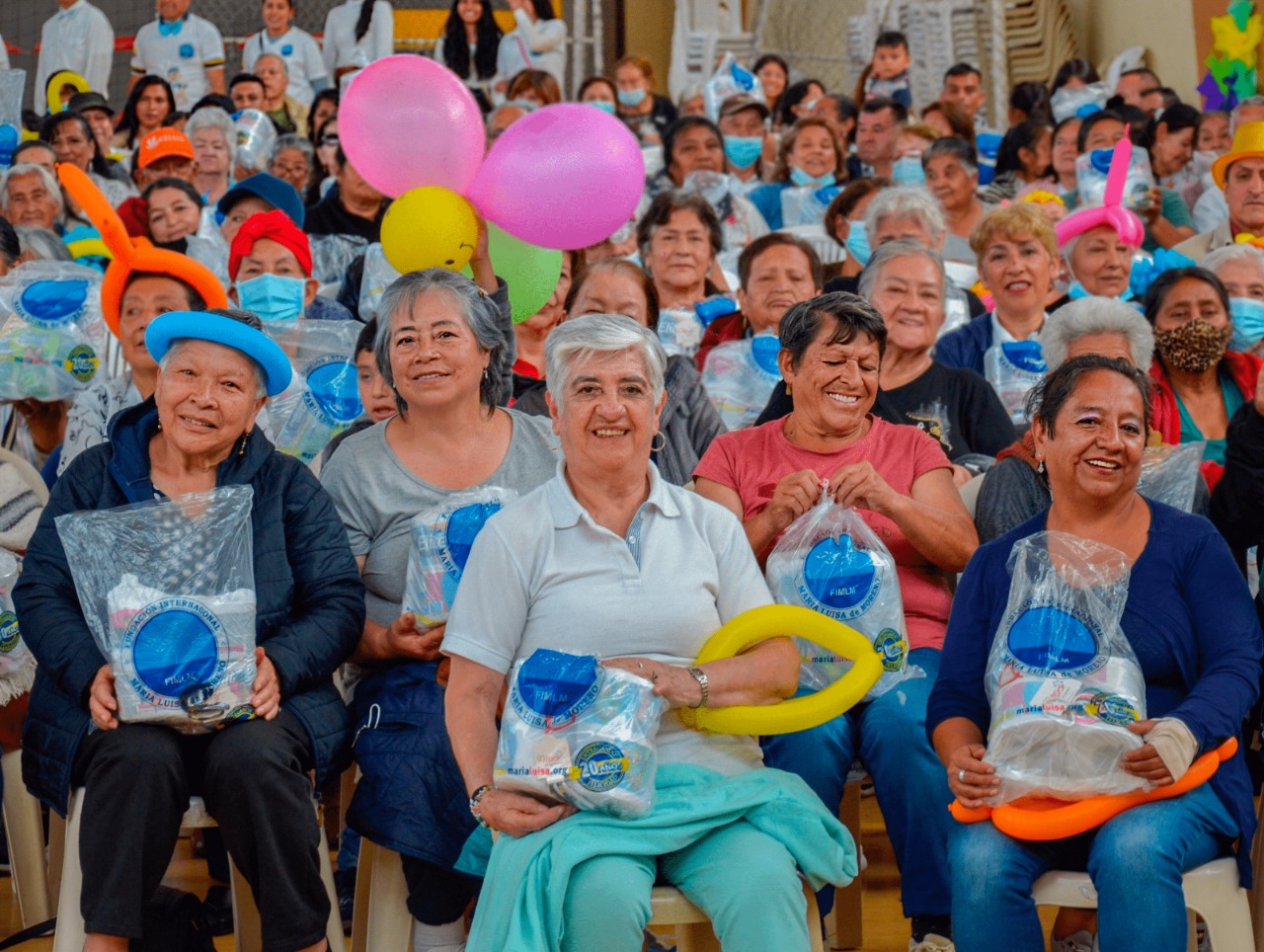 en-la-ciudad-sorpresa-pasto-narino-400-adultos-mayores-y-personas-con-discapacidad-disfrutaron-de-un-evento-reconfortante