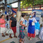Entrega de kits de aseo en Buenaventura