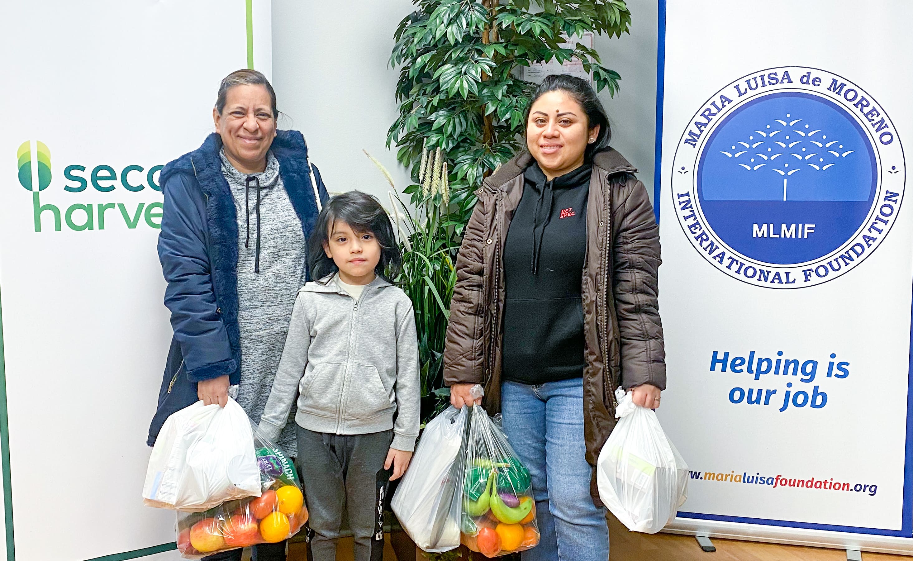 more-than-1000-families-from-the-latin-american-community-are-ensured-access-to-healthy-food-through-various-support-activities-in-toronto_canada