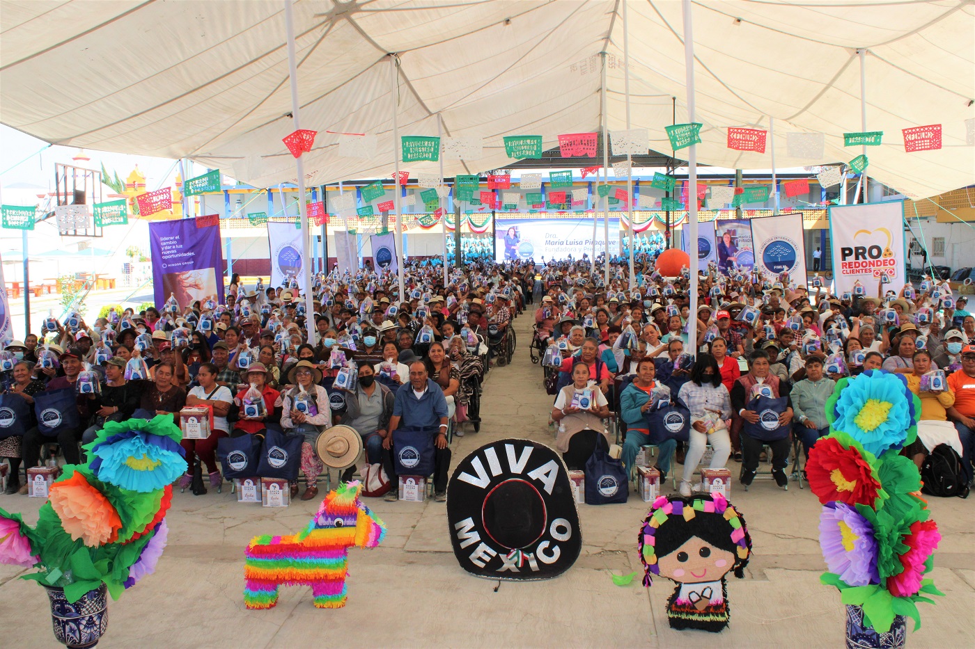 adultos-mayores-de-acajete-puebla-disfrutaron-de-una-especial-jornada-de-apoyo