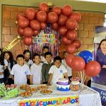Niños misak celebran cumpleaños de los cumpleañeros de enero a marzo de 2023.