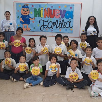 Niños del Resguardo Indígena La Gabriela aprenden sobre la Convivencia Escolar Inspirada en Valores - 3