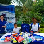 Entrega de kits escolares Manta Ecuador