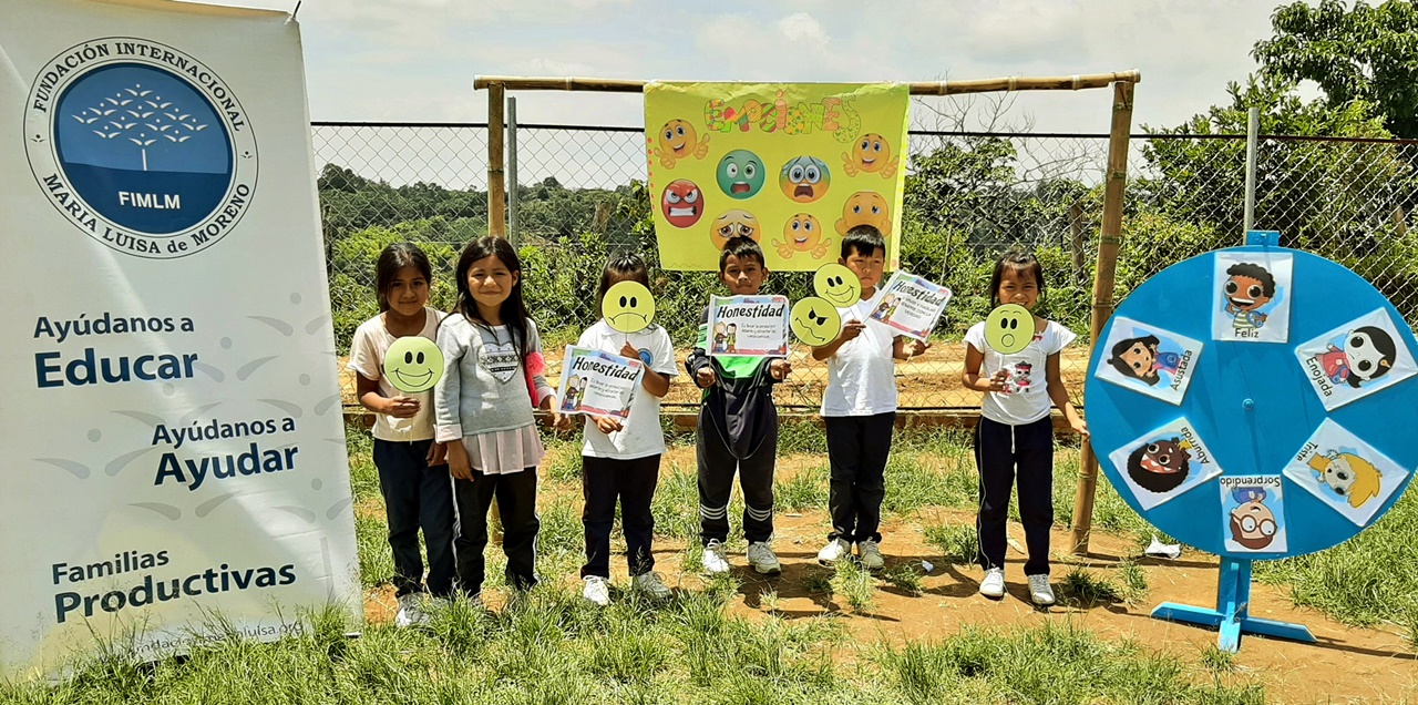 el-programa-mi-nueva-familia-incentivo-la-practica-de-la-buena-convivencia-a-los-beneficiarios-de-la-institucion-educativa-misak