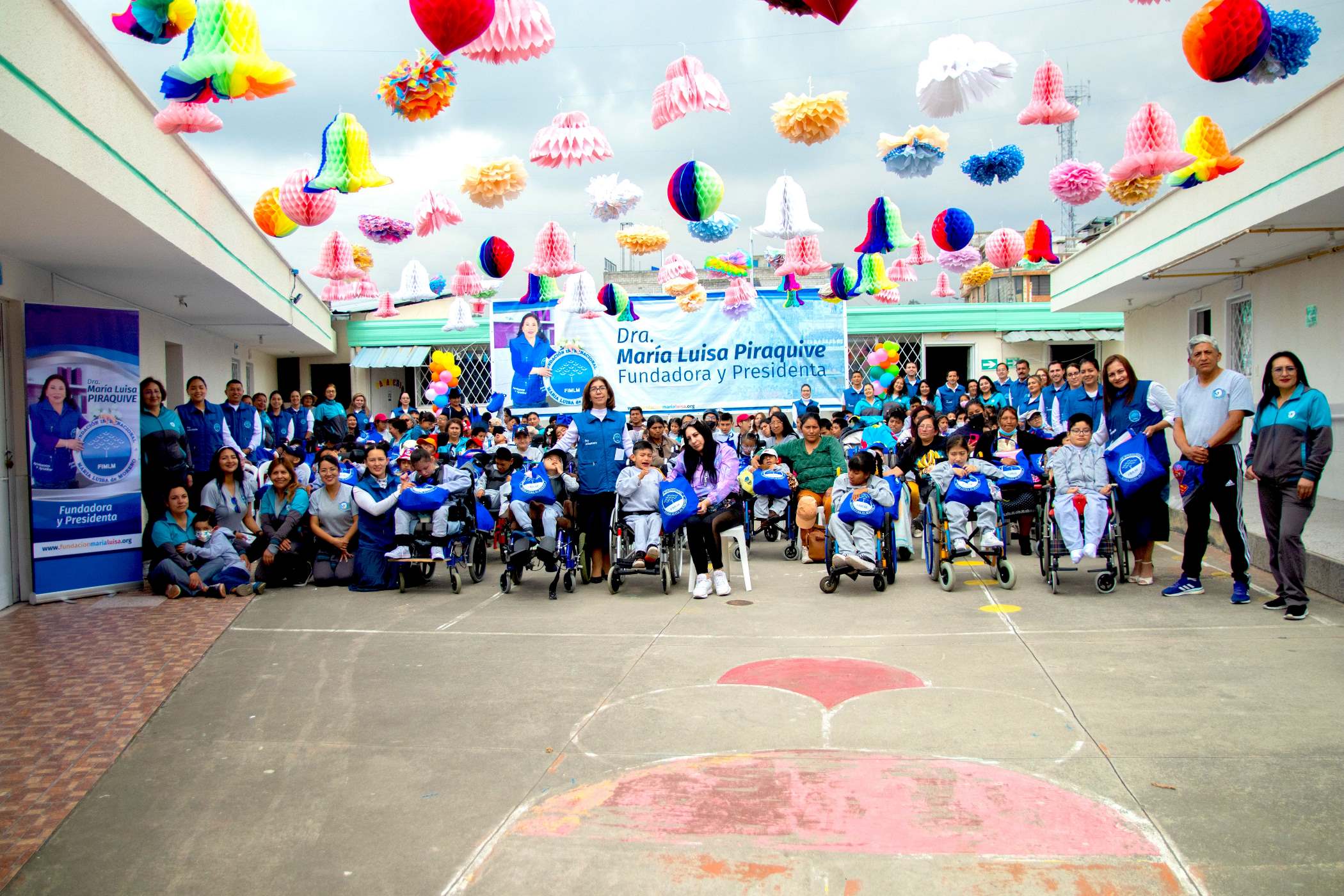 jornada-de-apoyo-a-ninos-con-discapacidad-en-la-unidad-de-educacion-especializada-dr-rodrigo-crespo-toral-en-quito