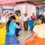 Adultos mayores en Dosquebradas, Risaralda aprenden al ritmo de la danza y el arte