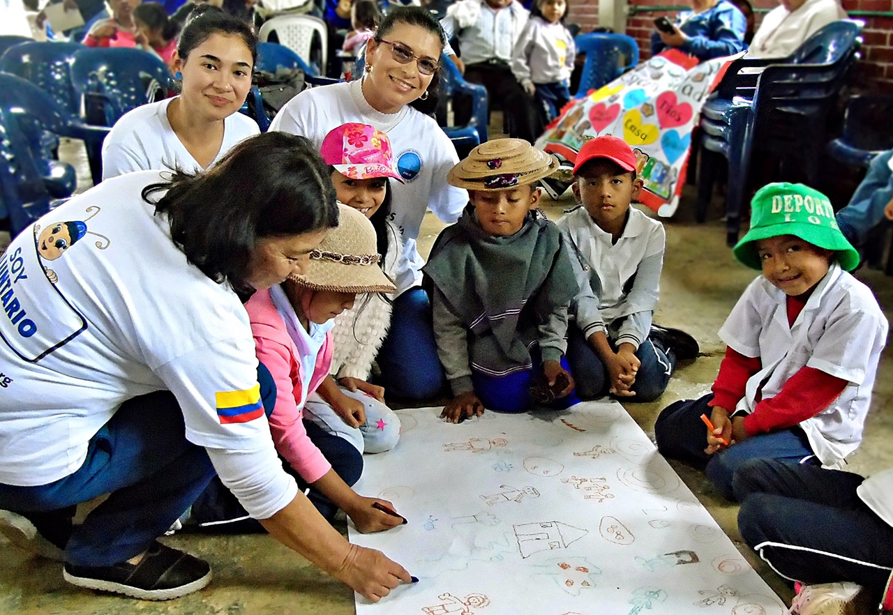 ninos-misak-en-cauca-aprenden-como-tener-una-mentalidad-emprendedora-para-mejorar-sus-desempeno-escolar