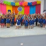 Entrega de Kits escolares niños en Corozal