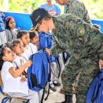 Jornada de entrega de kits escolares Zapayo • Ecuador